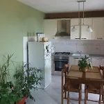 Family-friendly With Swimming Pool - 13772 Daire Makarska