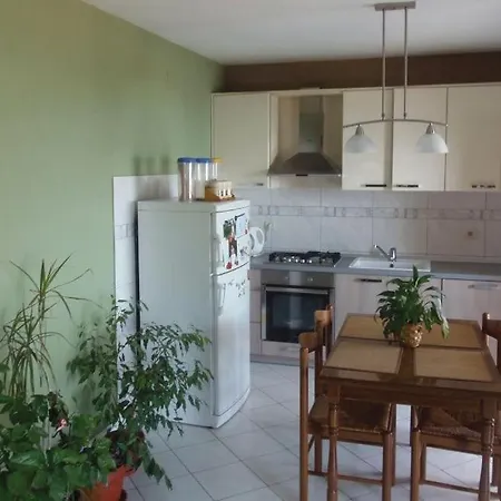 Family-friendly With Swimming Pool - 13772 Appartement Makarska